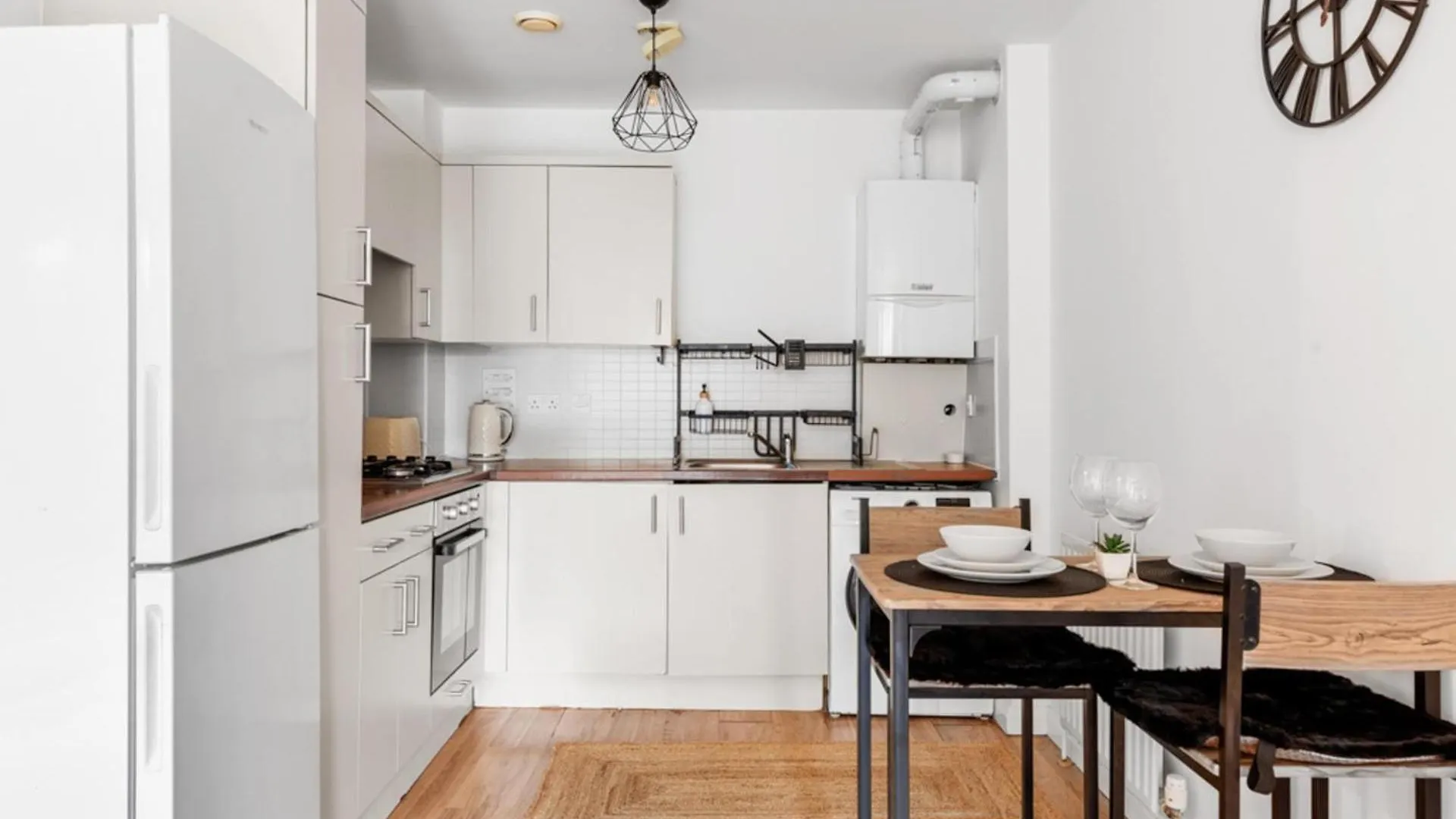 Modern 2-Bed Apartment In Stratford Londres 0*,  Reino Unido